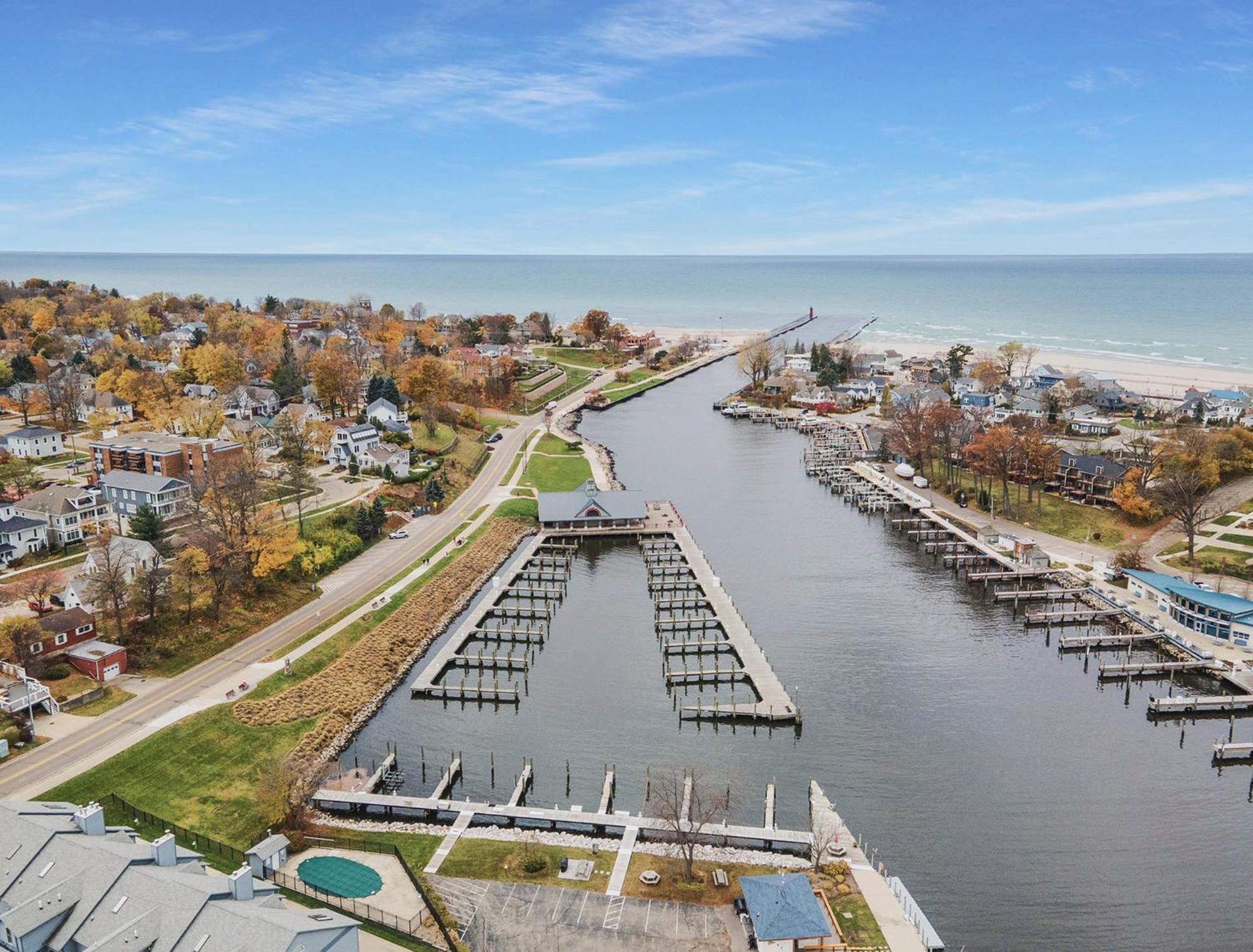 Historic Hotel Nichols South Haven Exterior photo